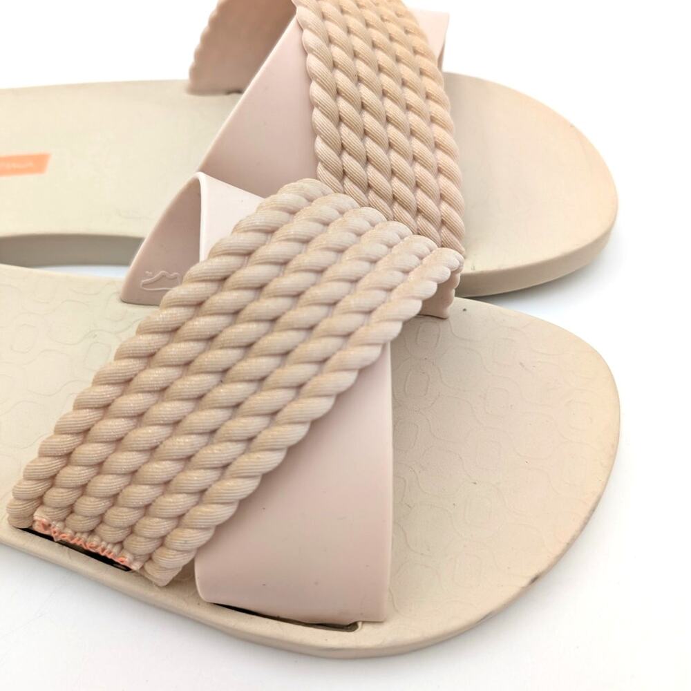Ipanema Street II Crisscross Strap Slide Sandal Women's Beige Size US9 EU40 - Picture 10 of 13